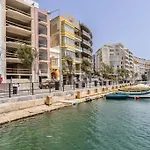 Lägenhet Seafront In Ta'xbiex *
