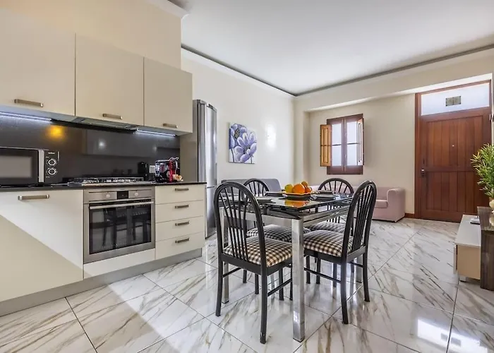 Seafront In Ta'xbiex *