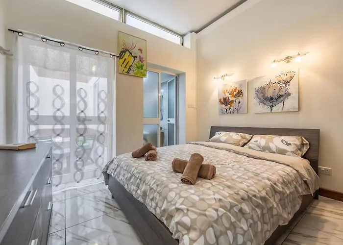 Seafront In Ta'xbiex Apartamento *