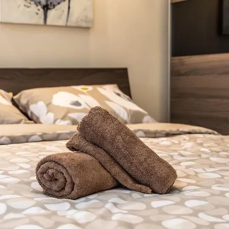 Appartement Seafront In Ta'xbiex *