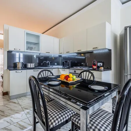 Seafront In Ta'xbiex Msida