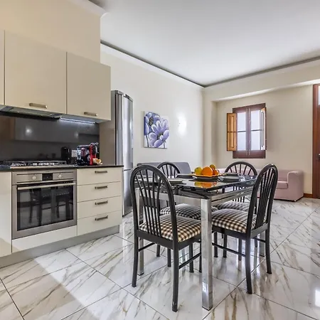 Seafront In Ta'xbiex Msida