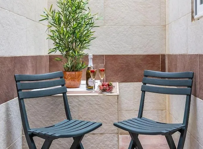 Apartament Seafront In Ta'xbiex