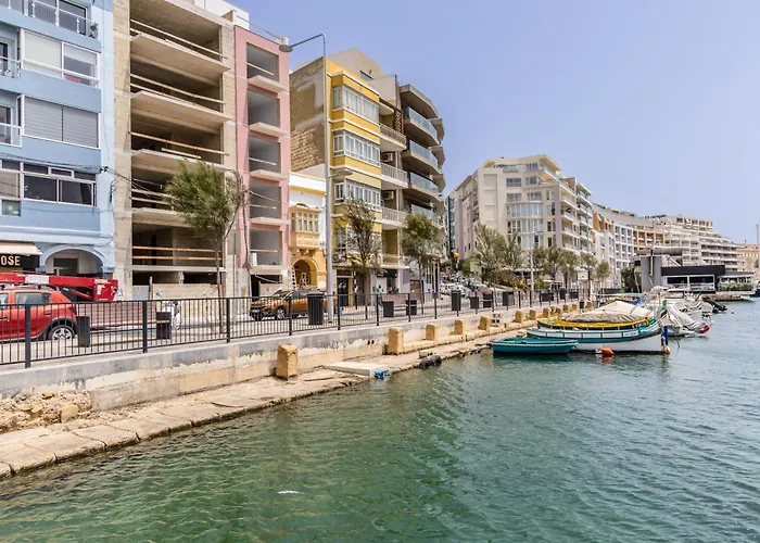 Seafront In Ta'xbiex Apartament *